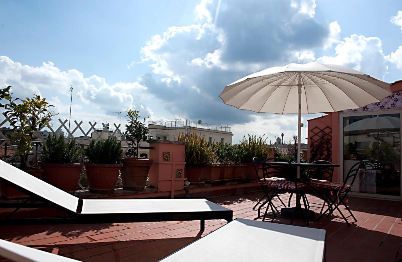Spanish Steps Amazing Terrace Apartment โรม ภายนอก รูปภาพ
